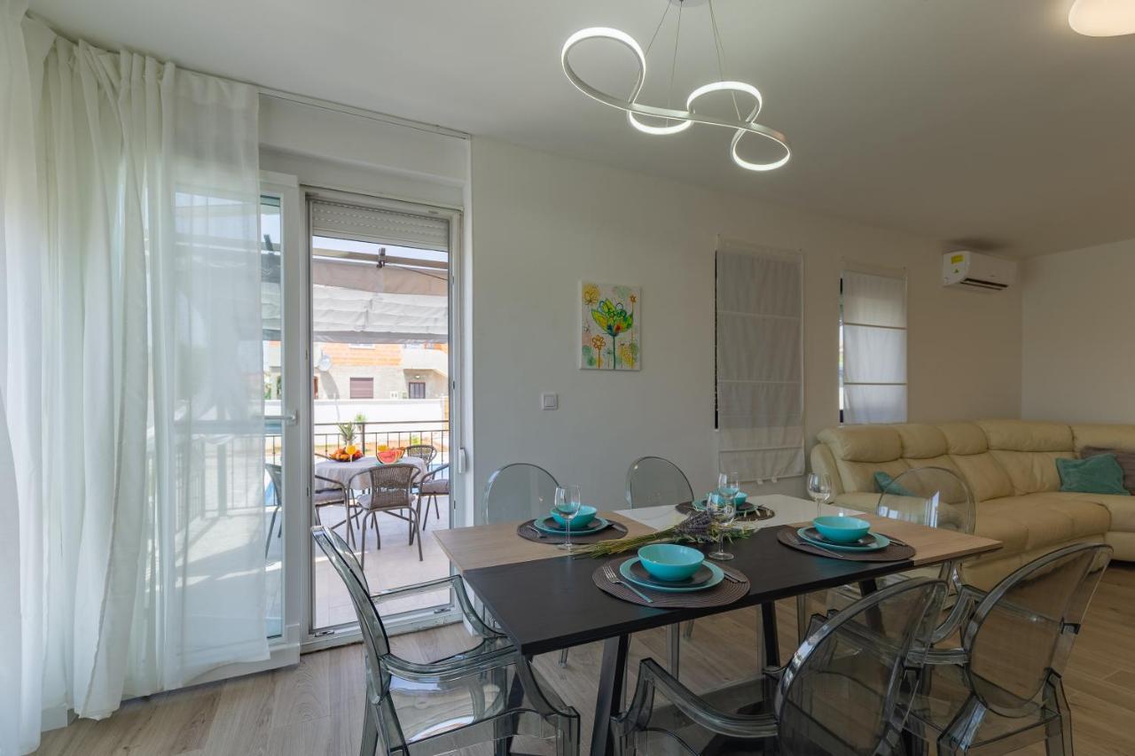 Villa Family And Friends Private Heated Pool With Jacuzzi Zadar Eksteriør billede