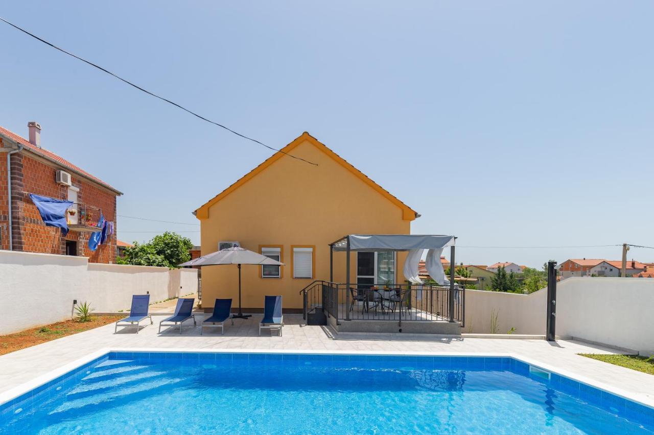 Villa Family And Friends Private Heated Pool With Jacuzzi Zadar Eksteriør billede