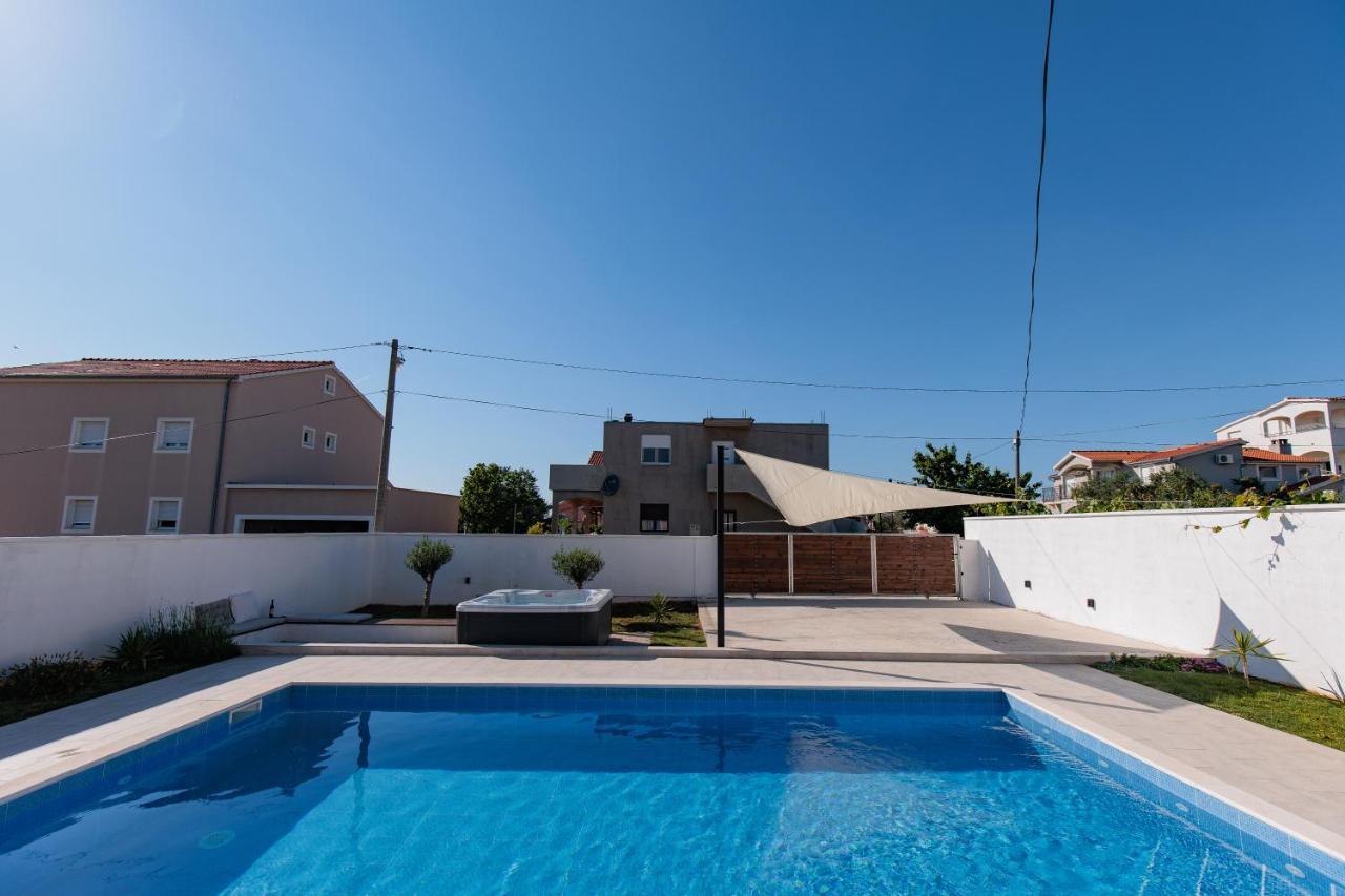 Villa Family And Friends Private Heated Pool With Jacuzzi Zadar Eksteriør billede